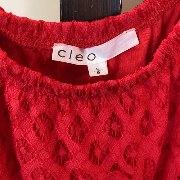 Cleo Red Top, with lace overlay, size large NWOT - Picture 2 of 4